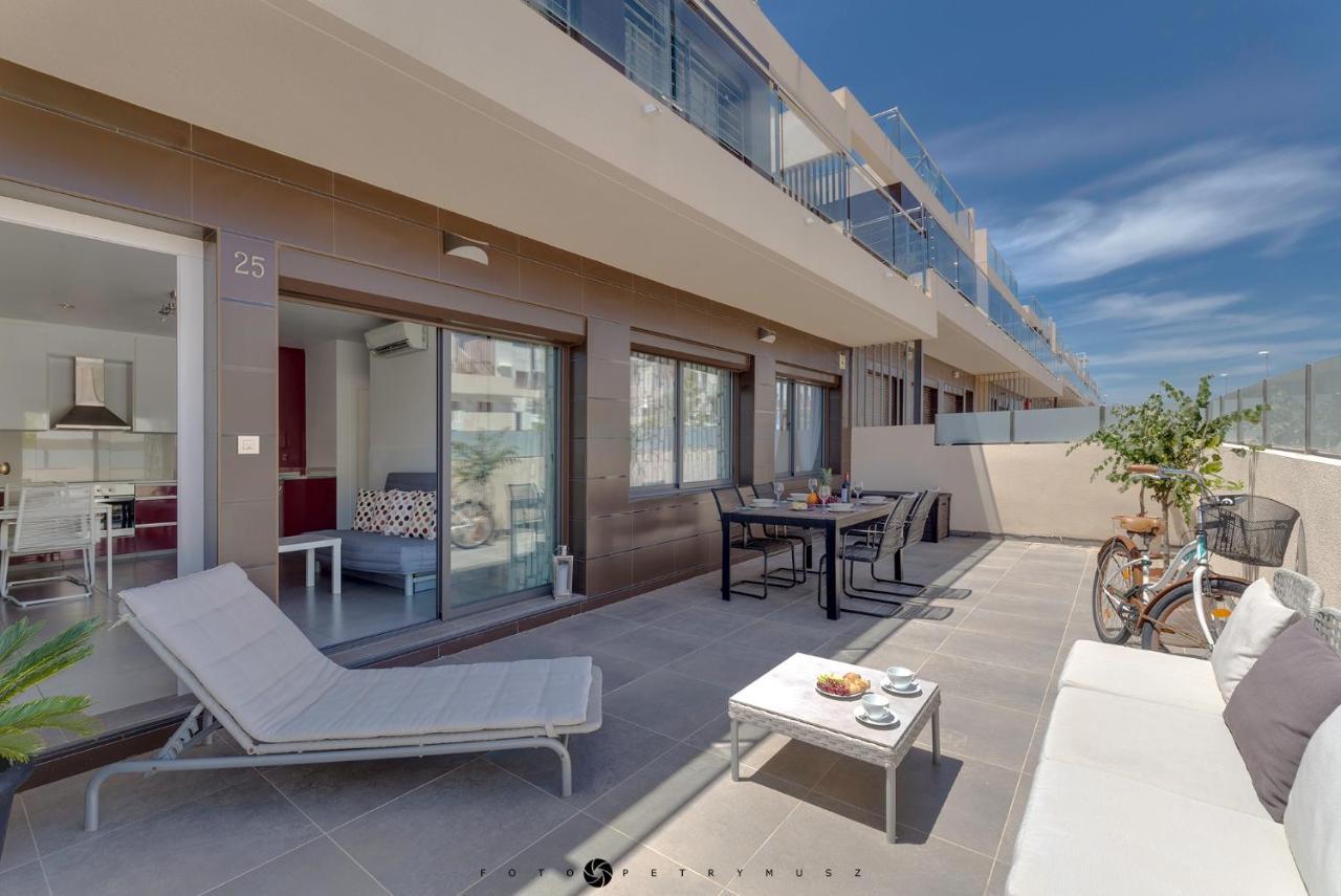 Apartamento En La Planta Baja "Playa Elisa" Пілар-де-ла-Орадада Екстер'єр фото